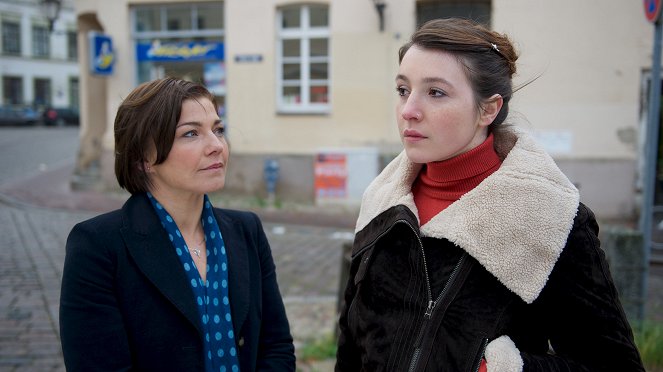 SOKO Wismar - Season 9 - Die Stimme - Z filmu - Claudia Schmutzler, Rosa Thormeyer