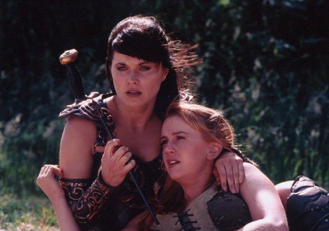 Xena: Wojownicza księżniczka - One Against an Army - Z filmu - Lucy Lawless, Renée O'Connor