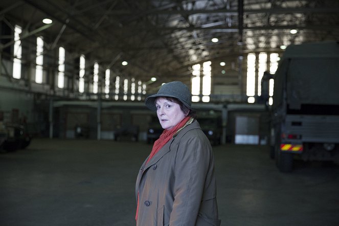 Vera - A megszállott nyomozó - Tóparti bosszú - Filmfotók - Brenda Blethyn