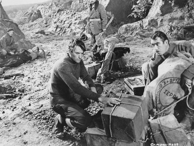 The Guns of Navarone - Photos - Gregory Peck, Anthony Quinn