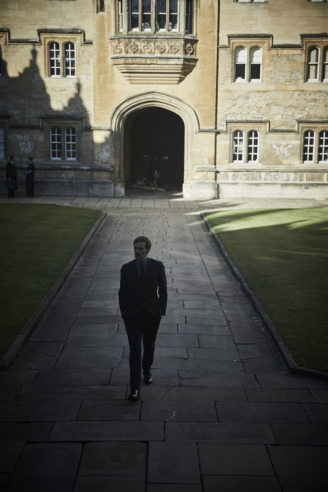 Oxfordi gyilkosságok - Édesség - Filmfotók - Shaun Evans