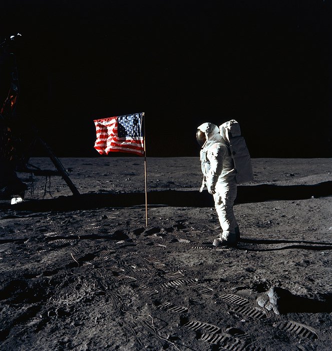 Apollo 11 - ensimmäinen kuukävely - Kuvat elokuvasta