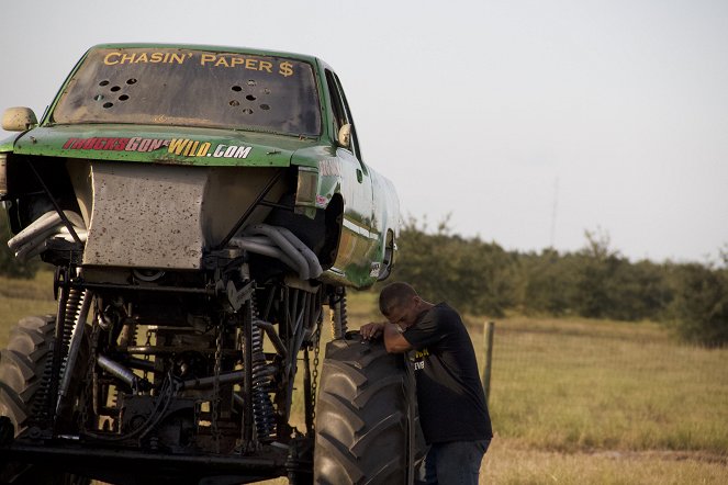 Dirty Mudder Truckers - Filmfotók