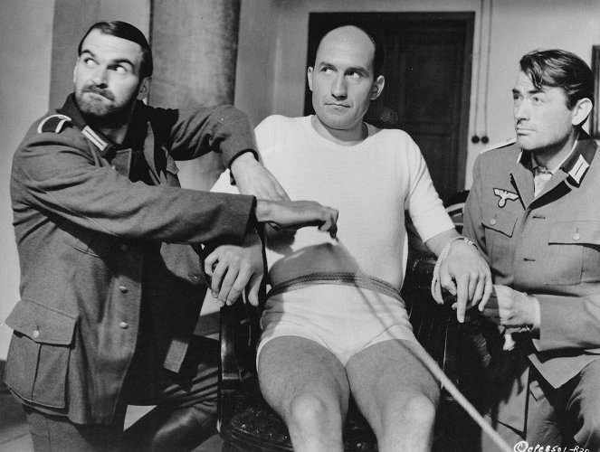 Los cañones de Navarone - De la película - Stanley Baker, Walter Gotell, Gregory Peck