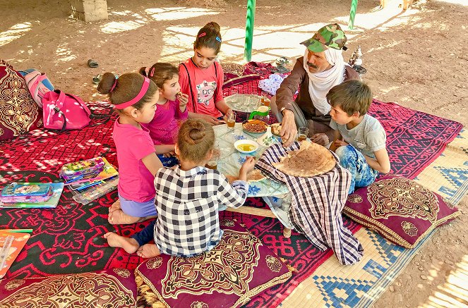 Die Wüstenschule - Unterricht in der Sahara Marokkos - Photos