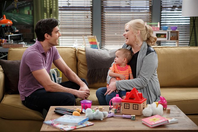 Baby Daddy - Ring Around the Party - Photos
