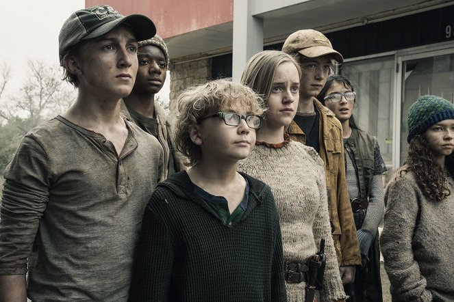 Fear the Walking Dead - The Little Prince - Photos - Ethan Suess, Cooper Dodson, Bailey Gavulic