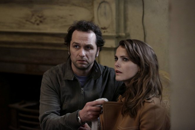 The Americans - The Magic of David Copperfield V: The Statue of Liberty Disappears - Photos - Matthew Rhys, Keri Russell