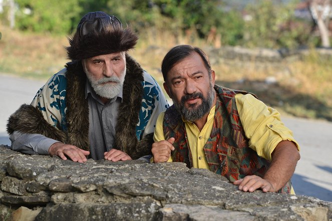 Yalaza - Z filmu - Hasan Kaçan, Kadir Çöpdemir