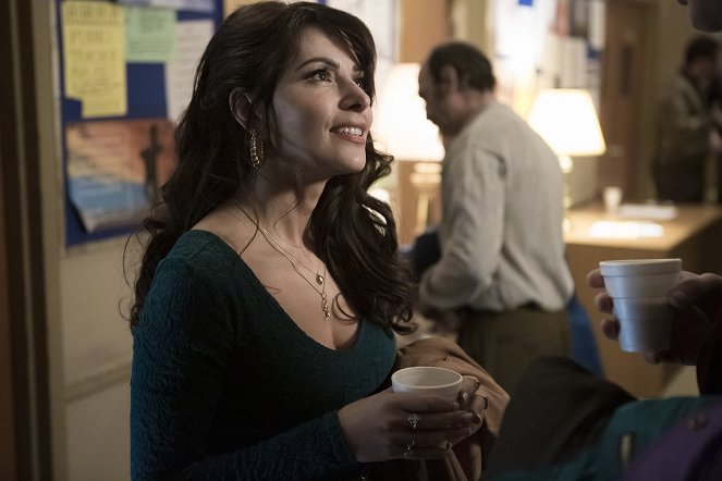 City on a Hill - Season 1 - If Only the Fool Would Persist in His Folly - Photos - Sarah Shahi