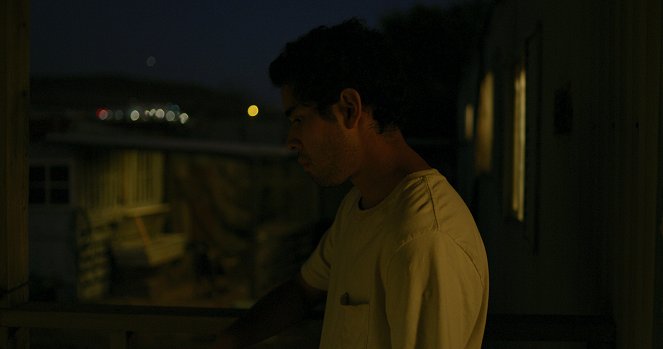 Al final de la noche - Kuvat elokuvasta