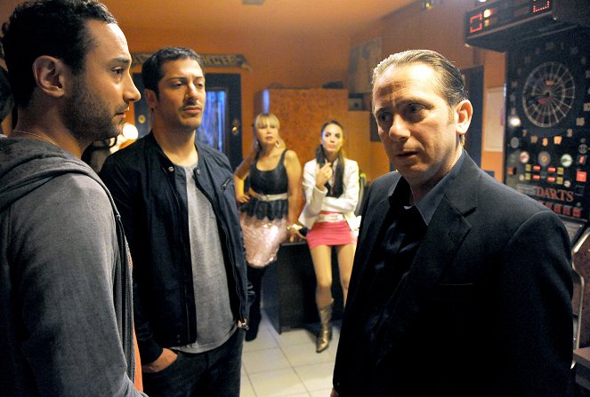 CopStories - Season 1 - Oida? - De la película - Deniz Cooper, Fahri Yardim, Hakan Yavaş
