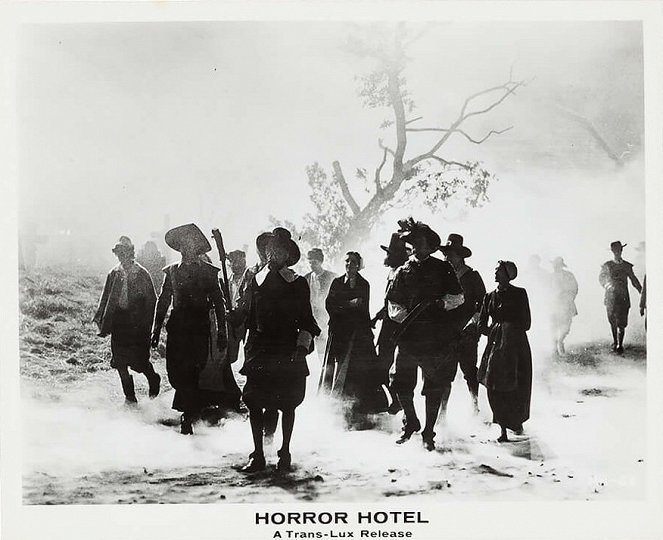 Horror Hotel - Vitrinfotók