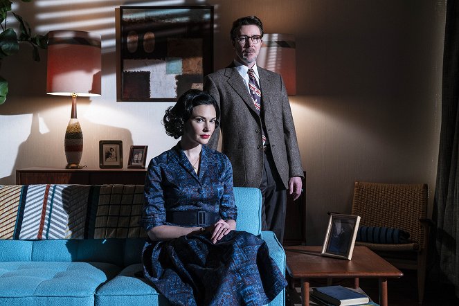 Project Blue Book - Season 1 - Promo - Laura Mennell, Aidan Gillen