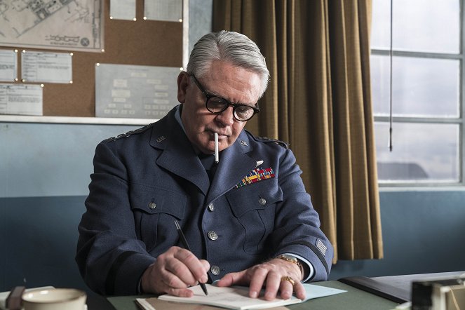 Project Blue Book - Season 1 - Promokuvat - Michael Harney