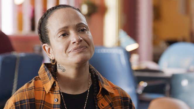 Claws - Zaddy Was a Rolling Stone - Photos - Judy Reyes