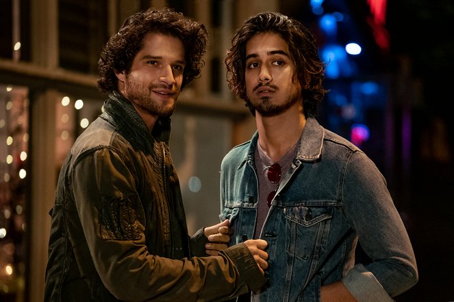 Now Apocalypse - This is the Beginning of the End - Z filmu - Tyler Posey, Avan Jogia