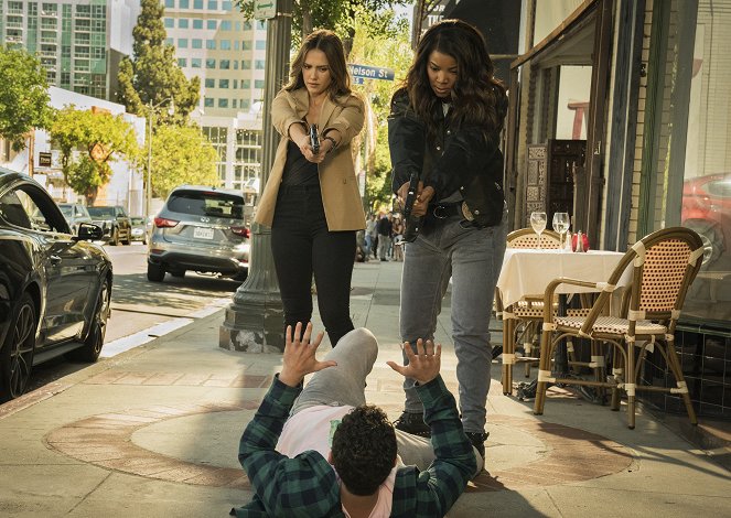 L.A.'s Finest - Opór - Z filmu - Jessica Alba, Gabrielle Union