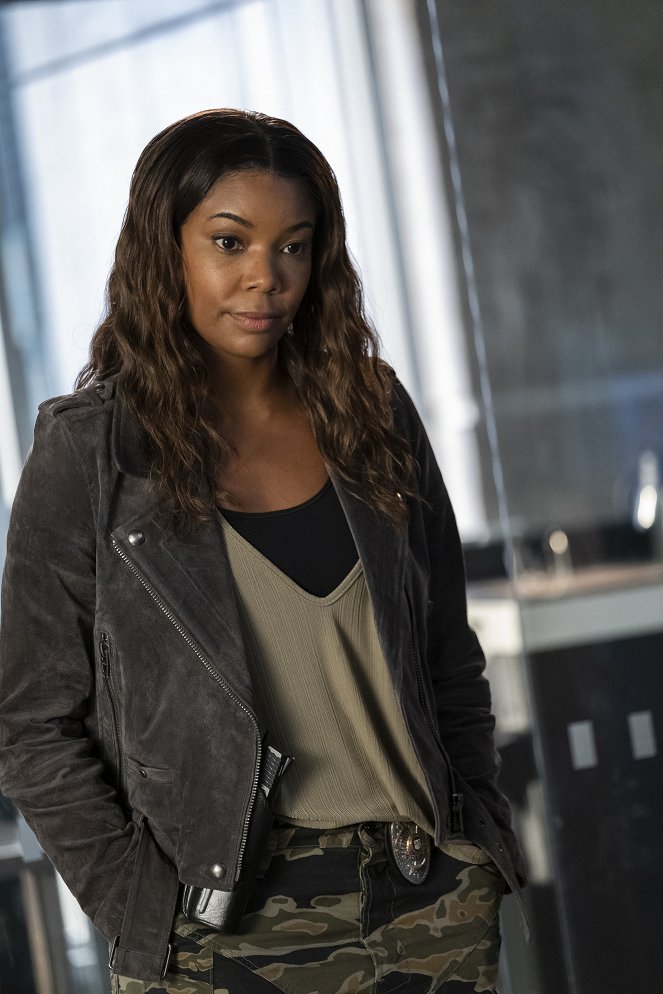 L.A.'s Finest - Enemy of the State - Van film - Gabrielle Union