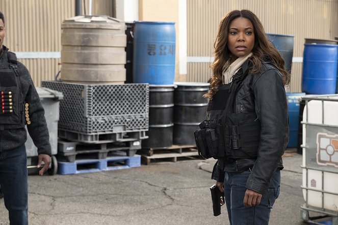 L.A.'s Finest - Bad Girls - Van film - Gabrielle Union