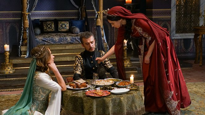 Muhteşem Yüzyıl: Kösem - Hain-i Din-i Devlet - De la película - Müge Boz, Tugay Mercan, Hande Doğandemir