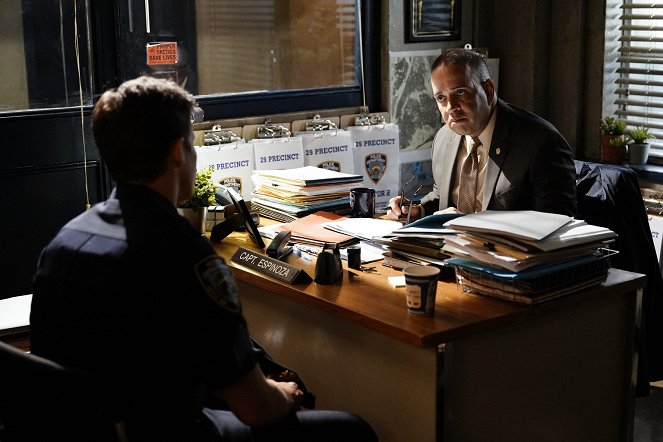 Blue Bloods - Crime Scene New York - Season 9 - Meet the New Boss - Photos - Luis Antonio Ramos
