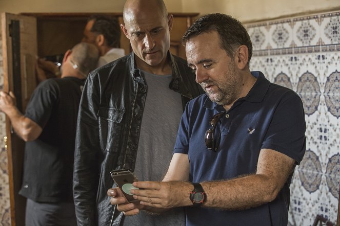 Deep State - Schlaf der Verdammten - Dreharbeiten - Mark Strong