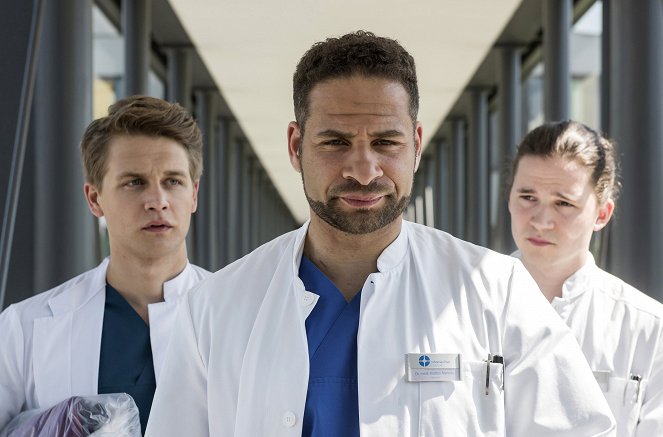 In aller Freundschaft - Die jungen Ärzte - Abschiedsschmerzen - De la película