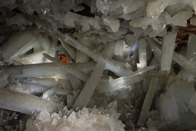 Giant Crystal Cave - Photos