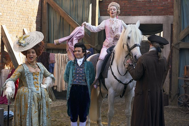 Harlots - Episode 2 - Film - Angela Griffin, Eloise Smyth