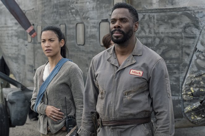 Fear the Walking Dead - Season 5 - Is Anybody Out There? - Photos - Danay Garcia, Colman Domingo