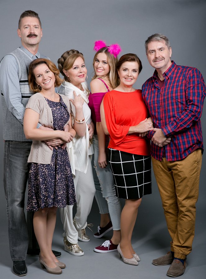 Susedia - Werbefoto - Andy Kraus, Viki Ráková, Marta Sládečková, Dominika Richterová, Zuzana Tlučková, Peter Marcin