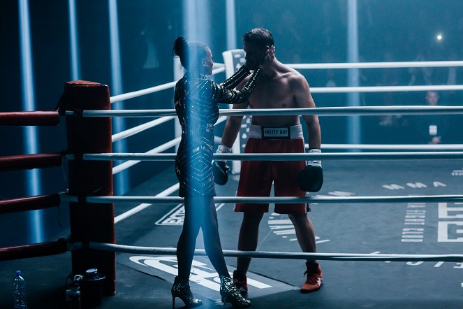 Fighter - Filmfotók - Aleksandra Szwed, Mikolaj Roznerski