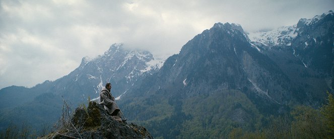 Skrýš v oblacích - Z filmu - Arben Bajraktaraj