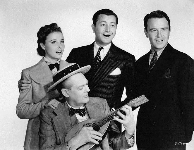 Laraine Day, Lionel Barrymore, Robert Young, Lew Ayres
