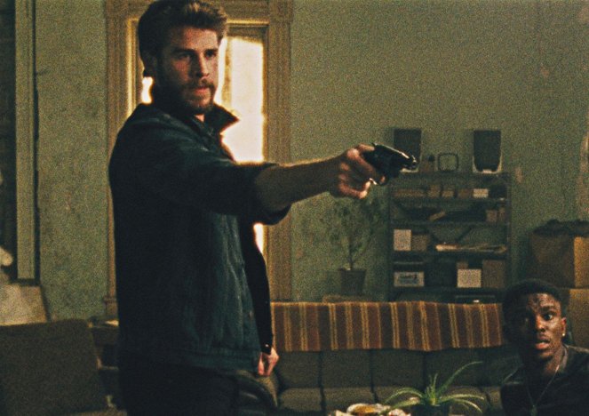 El informante - De la película - Liam Hemsworth