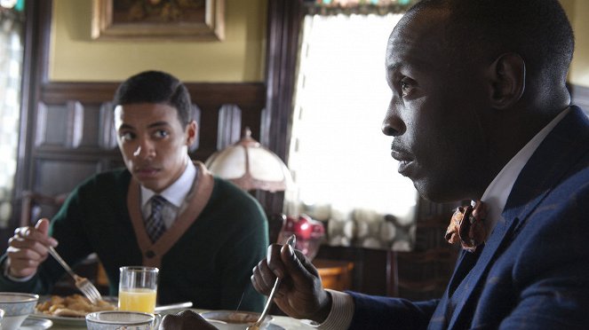 Boardwalk Empire - Season 2 - What Does the Bee Do? - Photos - Michael Kenneth Williams