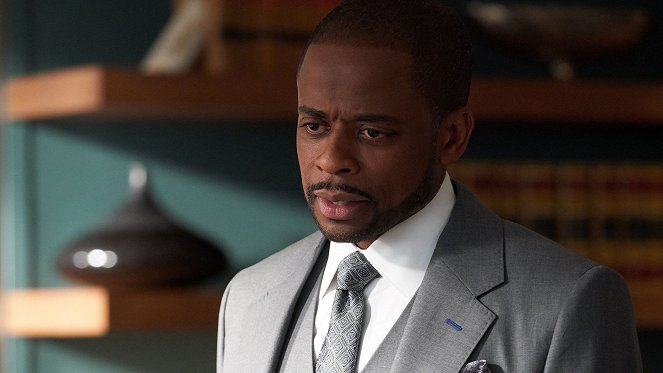 Suits - Season 9 - Everything's Changed - Photos - Dulé Hill
