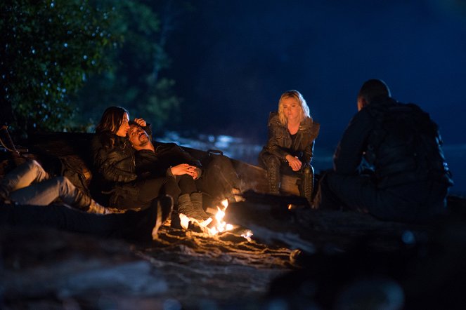 The 100 - Sanctum - Filmfotos - Eliza Taylor