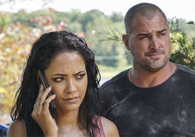 MacGyver - Mattys Geheimnis - Filmfotos - Tristin Mays, George Eads