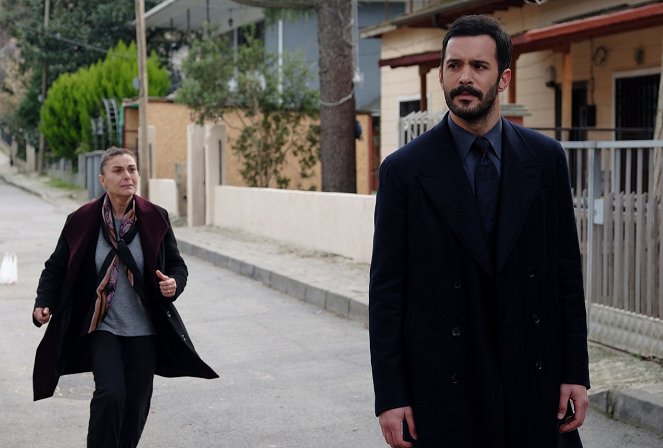 Kuzgun - Season 1 - Episode 2 - Kuvat elokuvasta - Hatice Aslan, Barış Arduç