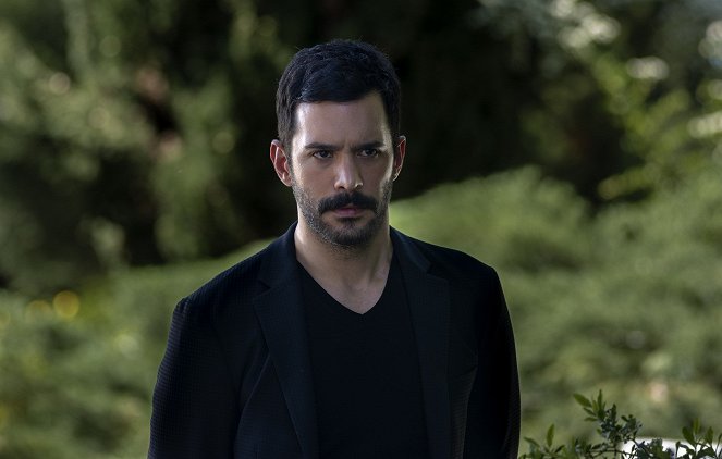 Kuzgun - Episode 15 - Kuvat elokuvasta - Barış Arduç