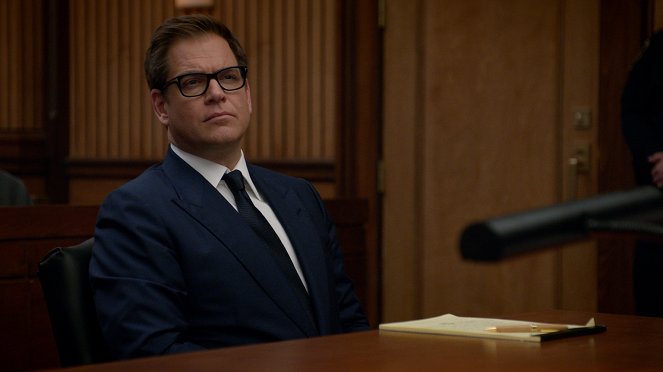 Bull - Leave It All Behind - Photos - Michael Weatherly