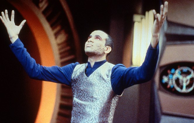 Star Trek: Deep Space Nine - Season 6 - The Reckoning - Photos - Cirroc Lofton