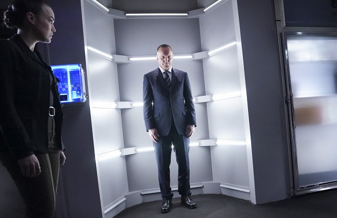 Marvel's Agentes de S.H.I.E.L.D. - The Sign - De la película - Elizabeth Henstridge, Clark Gregg