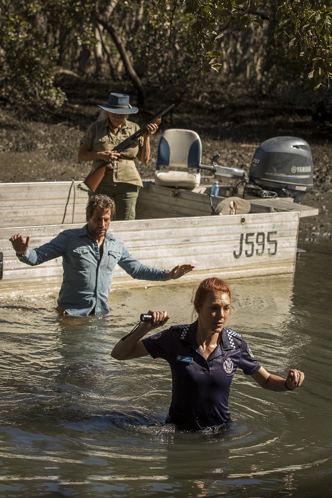 Harrow - Hic Sunt Dracones - Photos - Ioan Gruffudd, Mirrah Foulkes