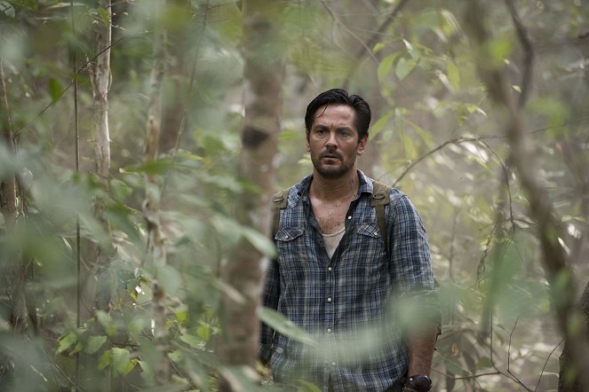 Hooten & the Lady - Cambodia - Kuvat elokuvasta - Michael Landes