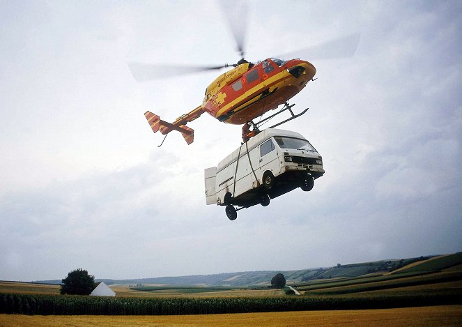 Medicopter 117 - Jedes Leben zählt - Falsche Zeit, falscher Ort - Z filmu
