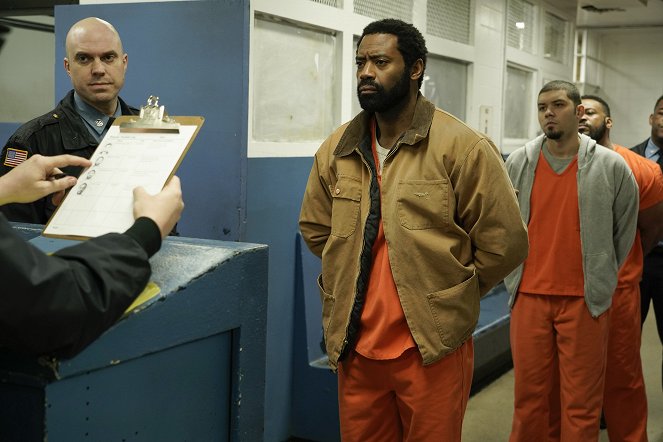 For Life - Pilot - De la película - Nicholas Pinnock