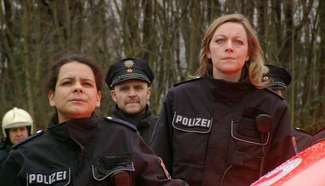 112 - Sie retten dein Leben - Streit im Einsatzteam - De la película